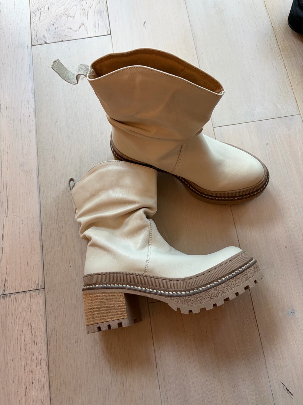 Free PeopleCream Slouchy Mid-Calf Women’s Boots - NEW BUT FLAWED